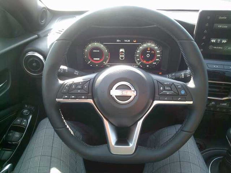 Nissan Juke 1.0 DIG-T Tekna