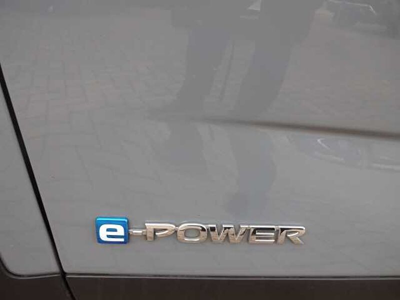 Nissan Qashqai Elektro/Benzin 1.5 VC-T e-Power N-Connecta, Technology-Design und Winter Paket