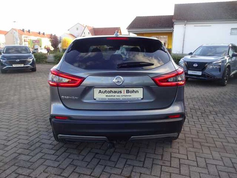 Nissan Qashqai Diesel 1.5 dCi N-CONNECTA, AHZV abnehmbar