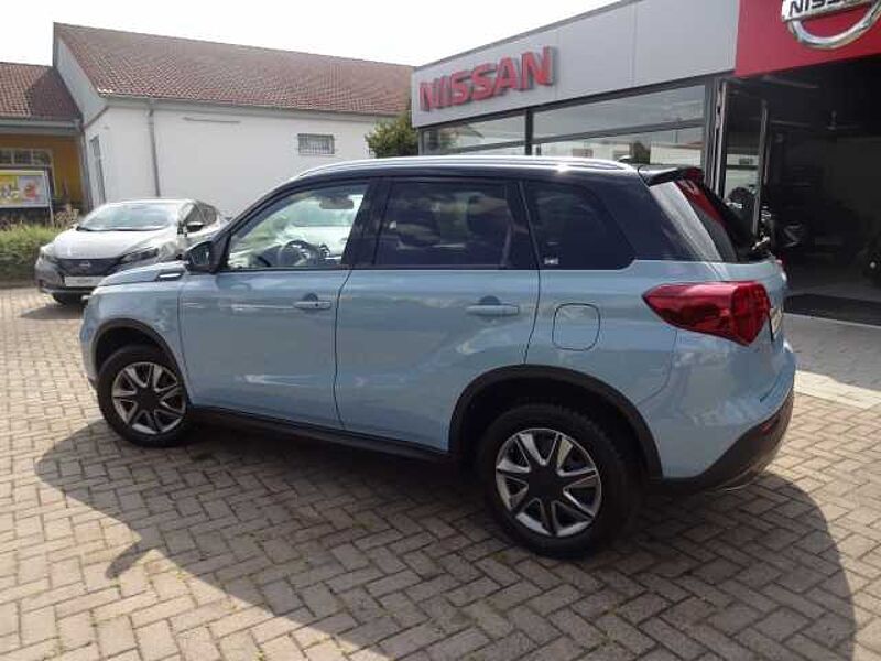 Suzuki Vitara 1.4 Boosterjet Hybrid Allgrip Comfort+ mit Panoramaglasschiebedach